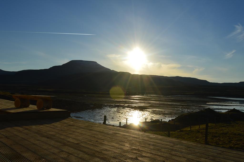 The Tide Bed and Breakfast Dunvegan  Exteriör bild